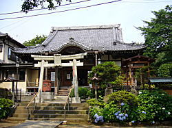 �r��{�厛�@���h��